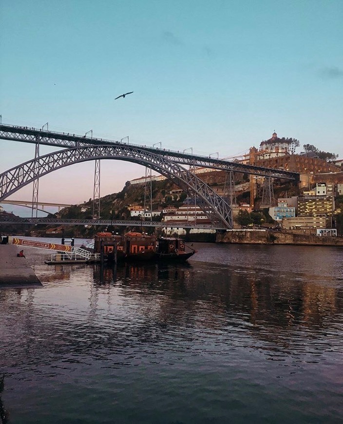 Lugar Ribeira Porto Centro