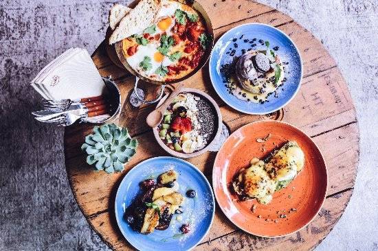 Restaurantes Zenith brunch and cocktail bar