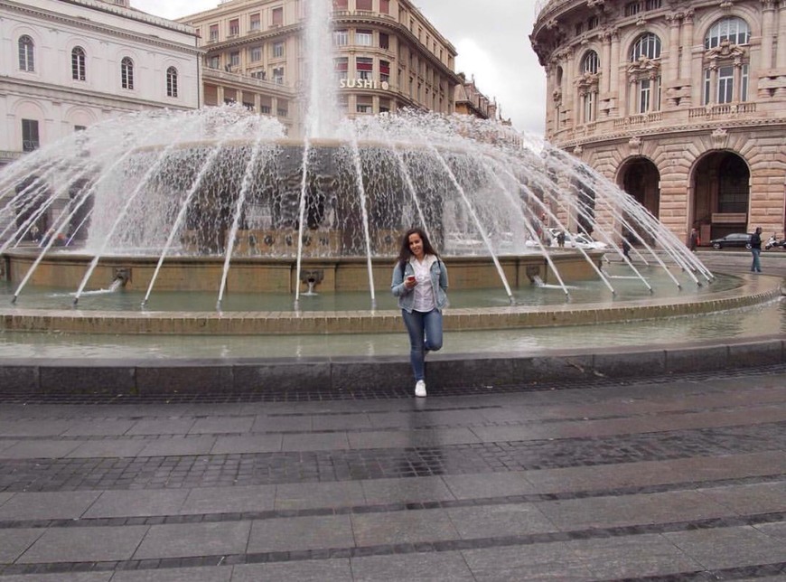 Fashion Piazza de Ferrari