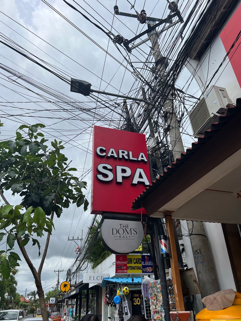 Lugares Carla Spa Batu Bolong