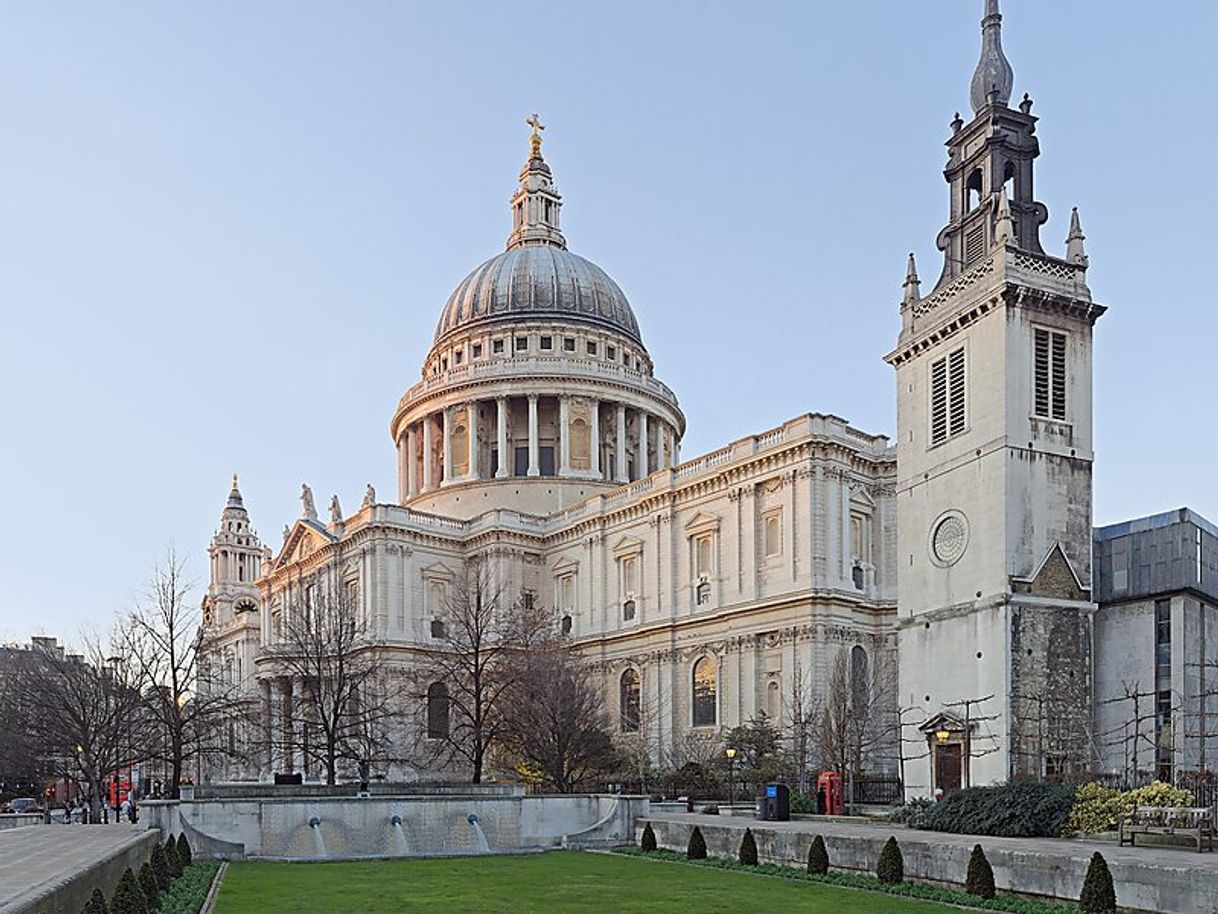 Lugar Catedral de Saint Paul