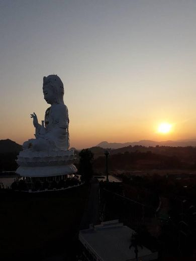 Wat Huay Pla Kang