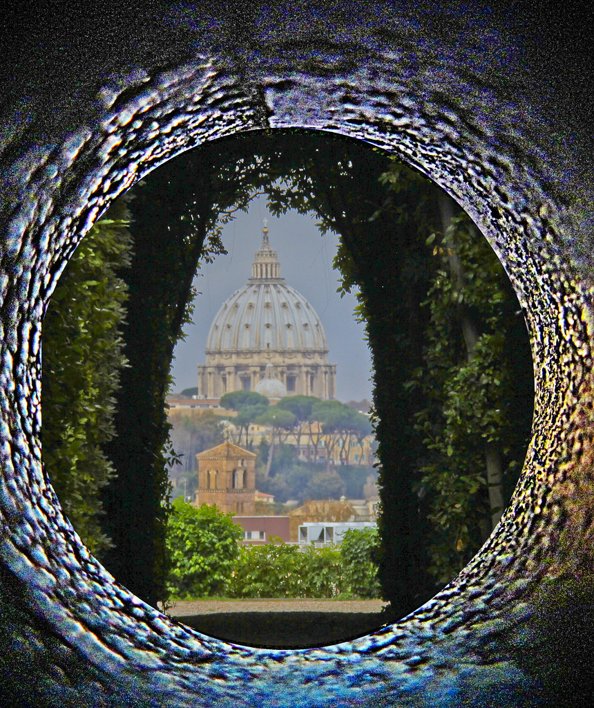 Lugares Knights of Malta Keyhole