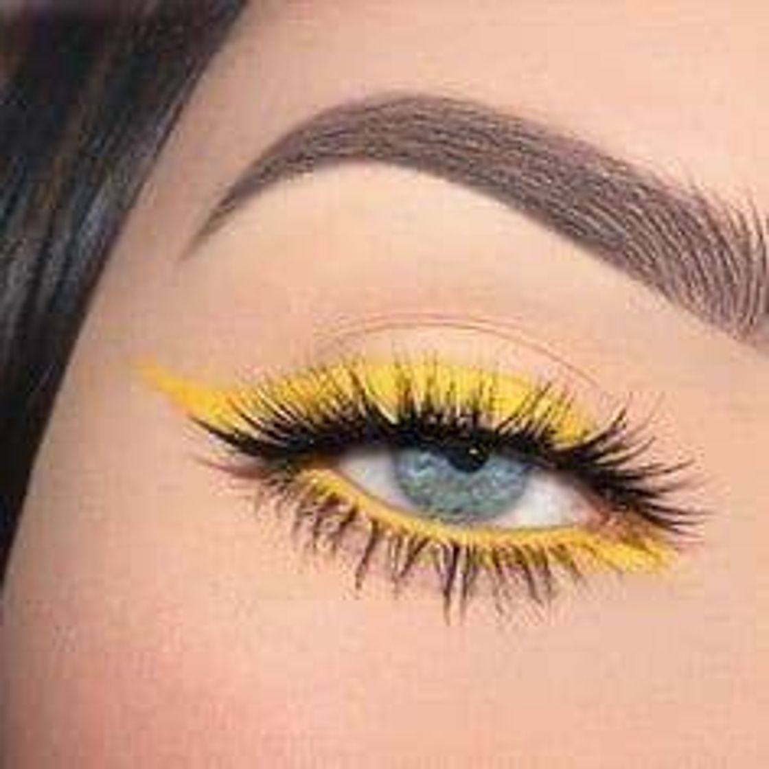 Delineado yellow 💛