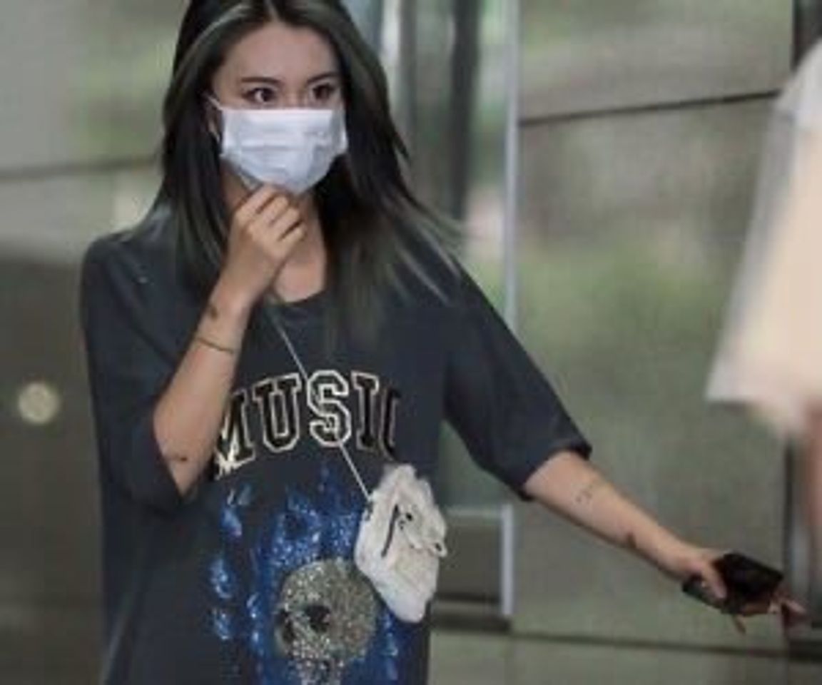 Social airport vibes 