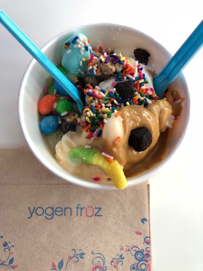 Lugar Yogen Fruz