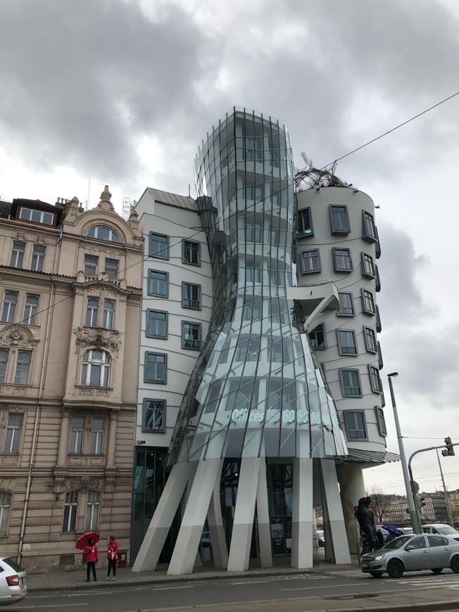 Lugar Dancing House