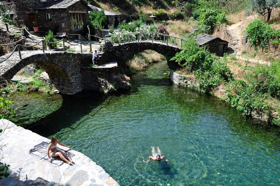 Lugar Praia Fluvial do Piodão