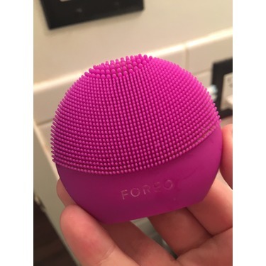 Fashion FOREO l Feel amazing with our skincare and oral care devices