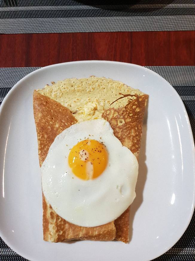 Restaurantes Crêperie Poivre et Sel Sàrl