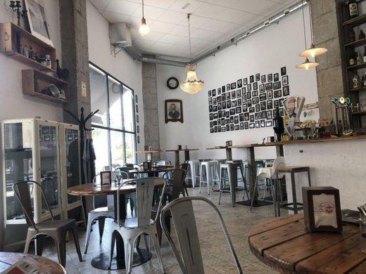 Mostacho Café Bar III