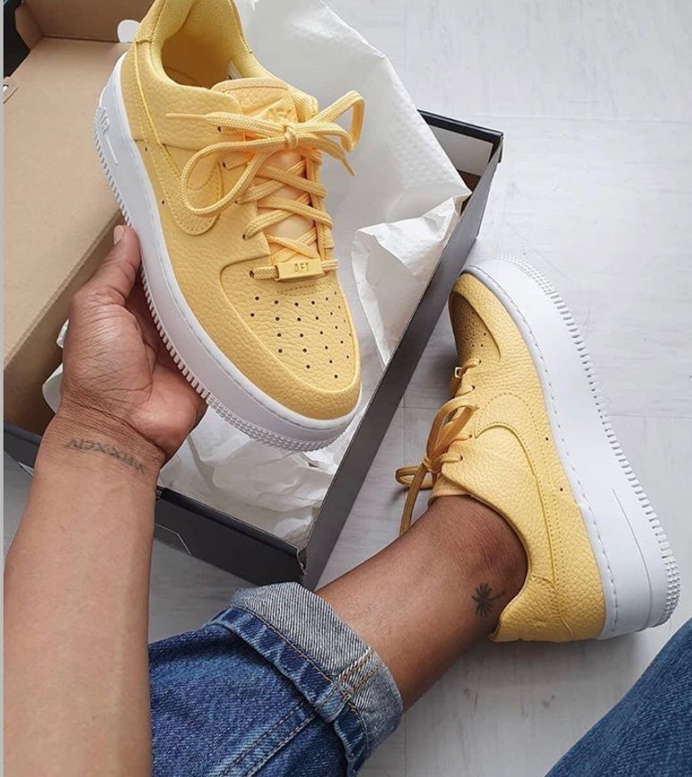 Social Nike Air Force 1 - 💛