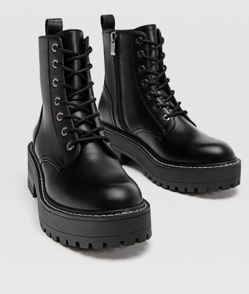 Fashion Botas estilo militar.