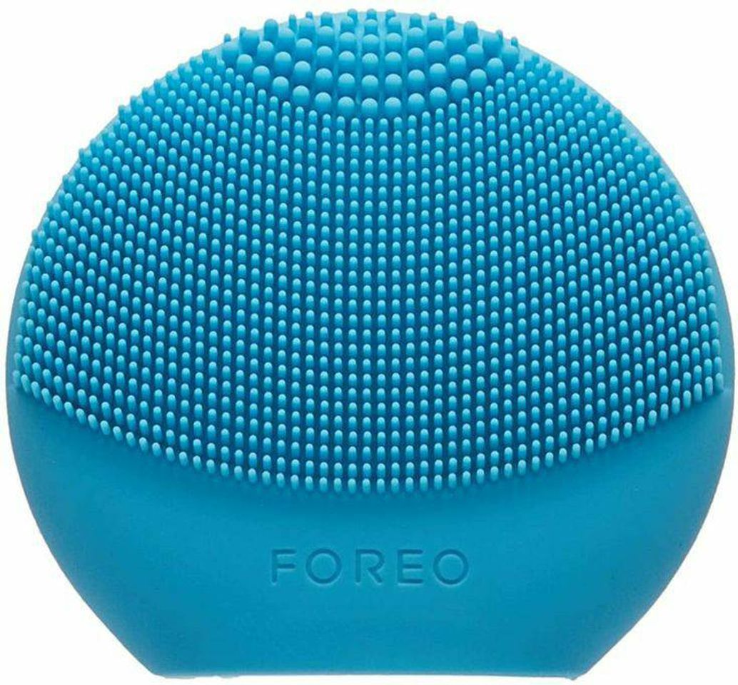 Product LUNA play plus de FOREO es el cepillo facial recargable de silicona