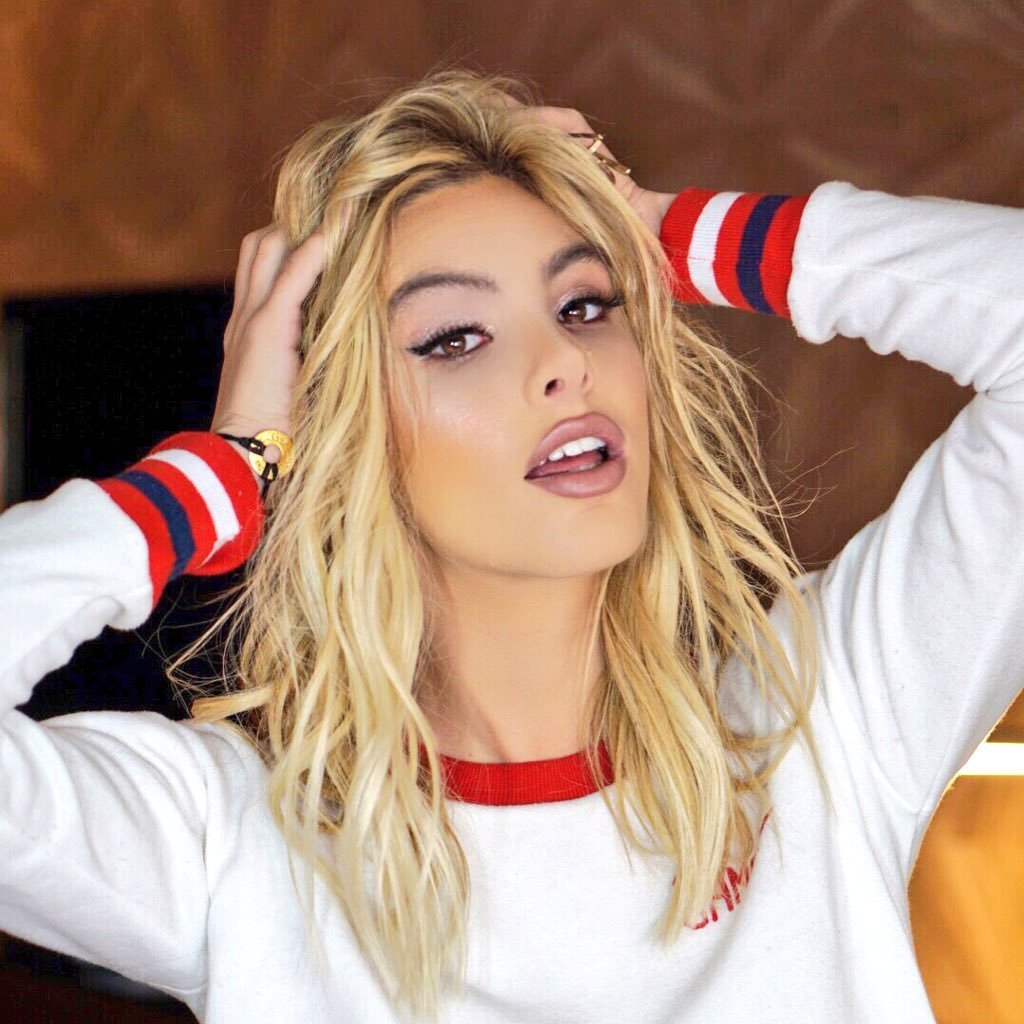 Social LelePons
