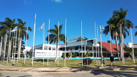 Lugar Plaza América