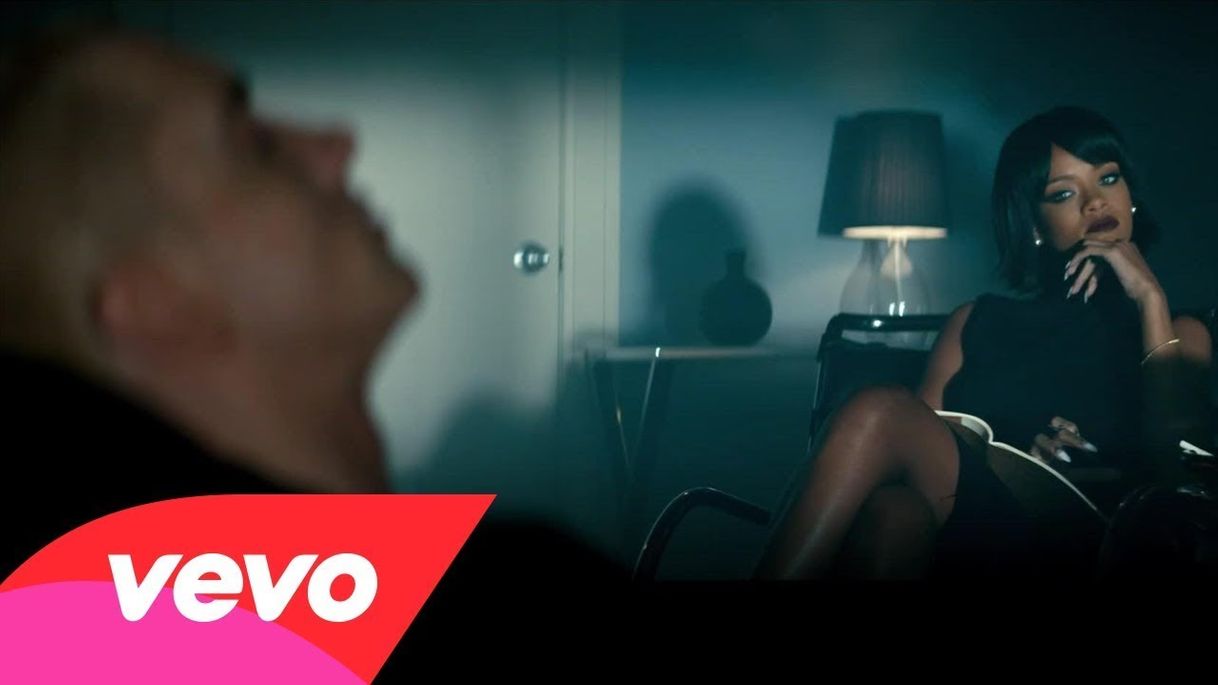 Canción Eminem ft. Rihanna - The Monster (Explicit) [Official Video] - YouTube