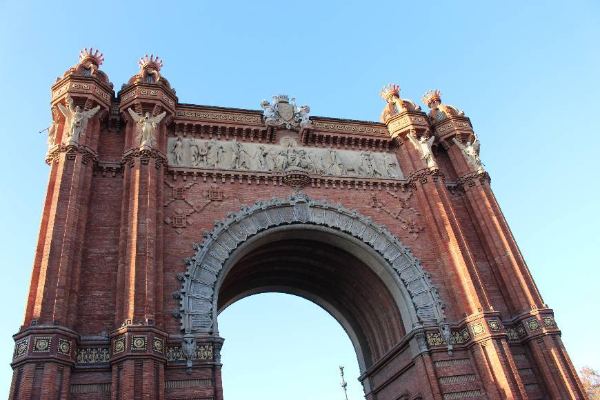 Place Arc de Triomf