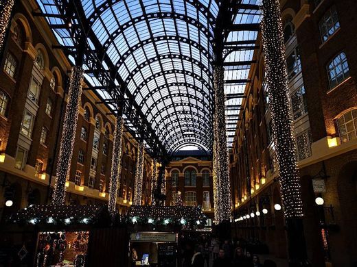 Hay's Galleria