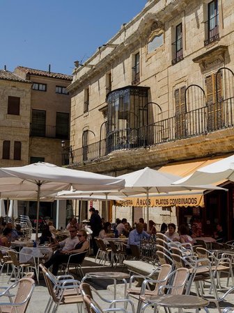 Places Cafetería La Catedral