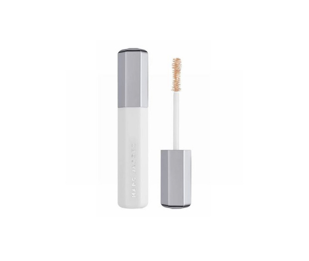 Product Velvet primer Marc Jacobs