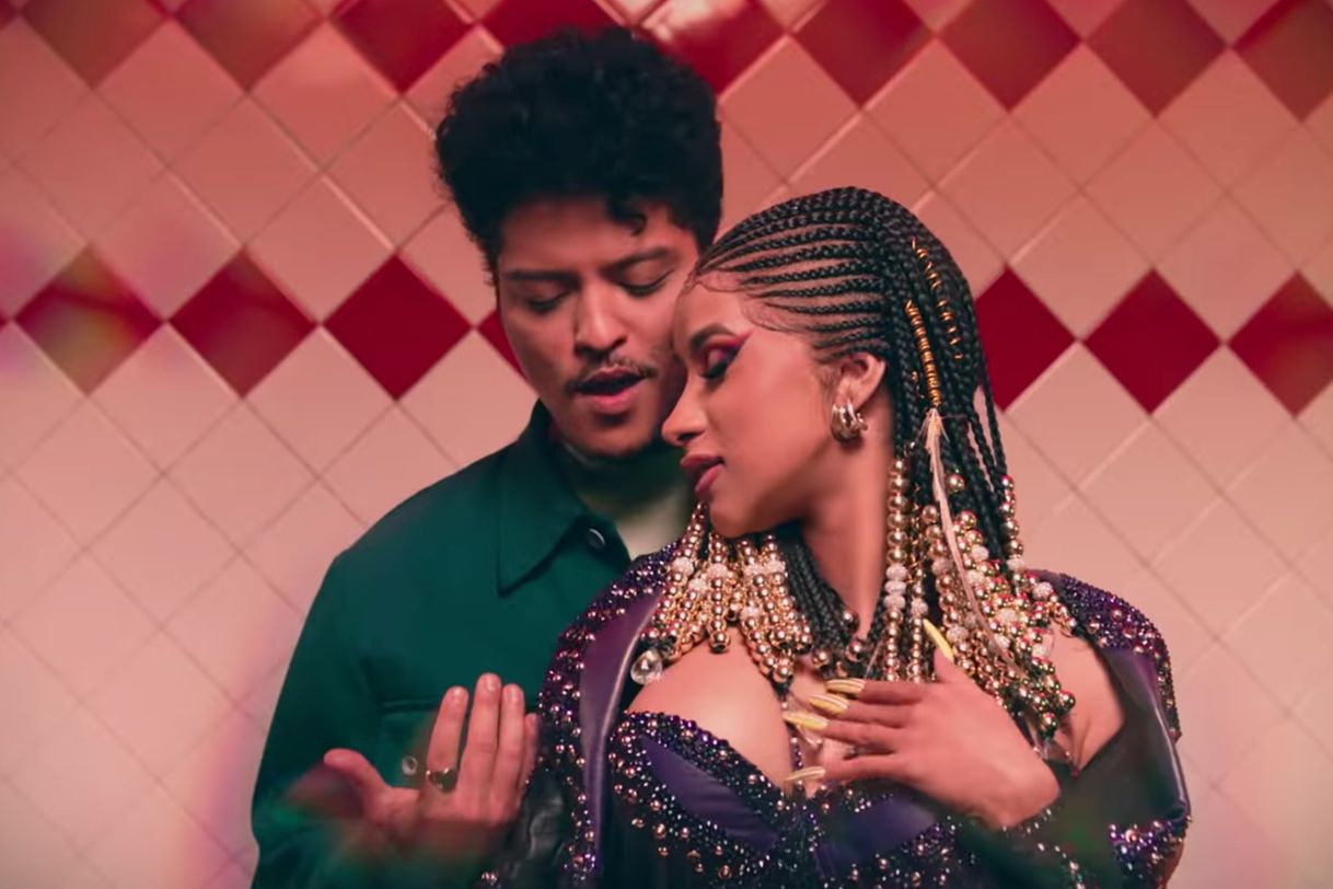 Fashion Please Me - Cardi B , Bruno Mars