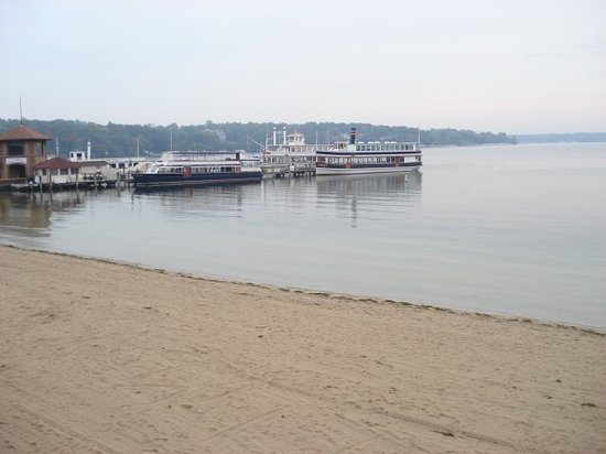 Places Lake Geneva Public Beach