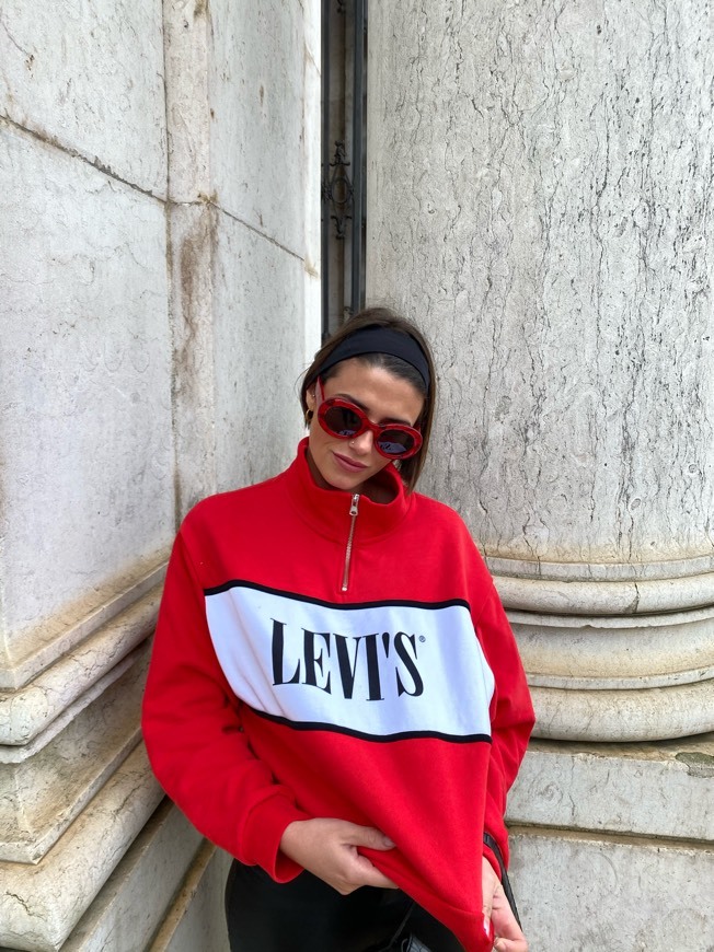 Fashion Sweater Logo Levis