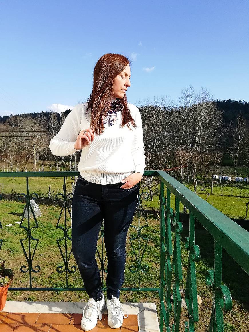 Bow sweater 