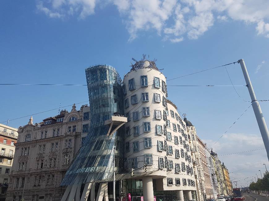 Place Dancing House