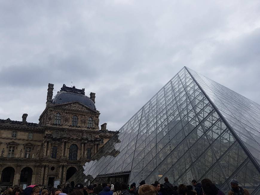 Lugar Museo del Louvre