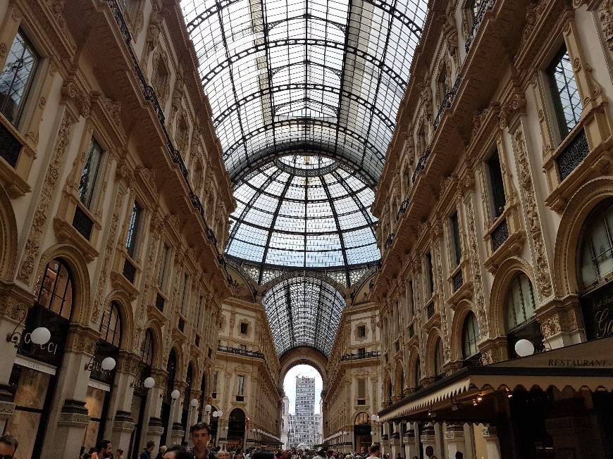 Place Galería Vittorio Emanuele II