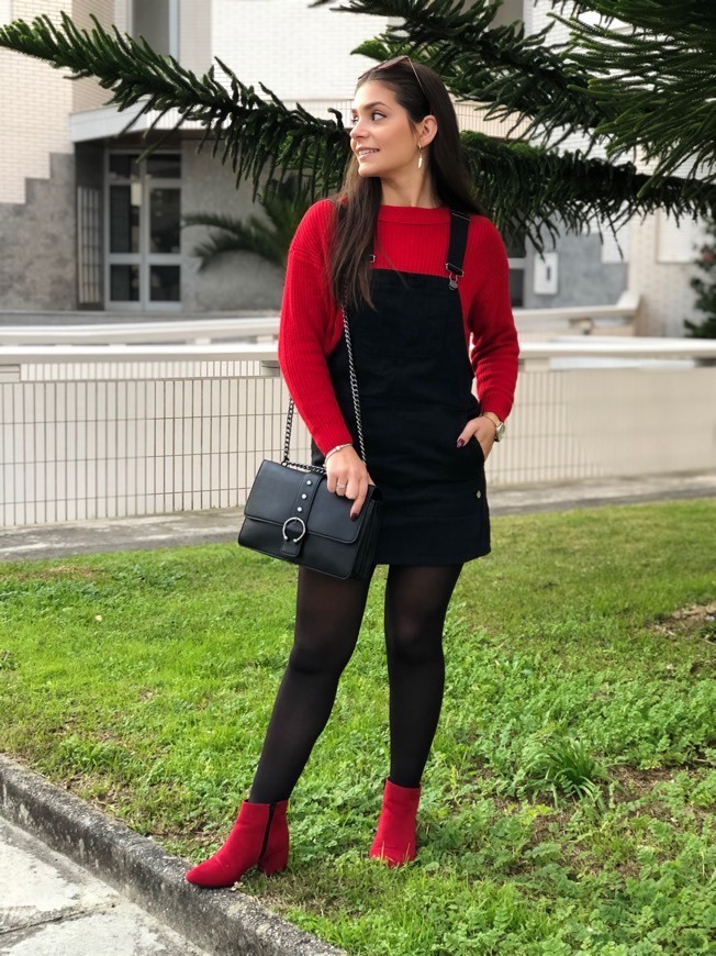 Fashion Red winter outfit 