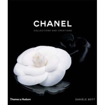 Fashion Chanel book collection 