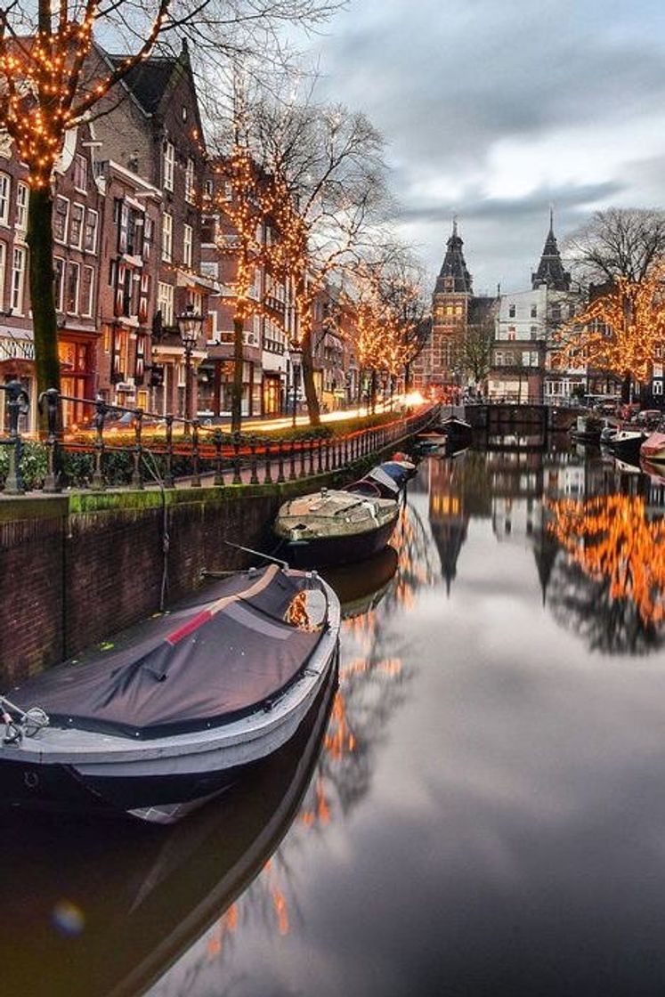 Place Ámsterdam