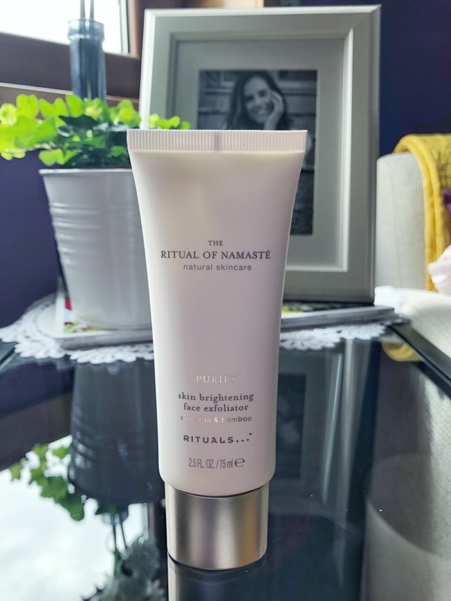 Skin Brightening Face Exfoliator “The Ritual of Namasté” 