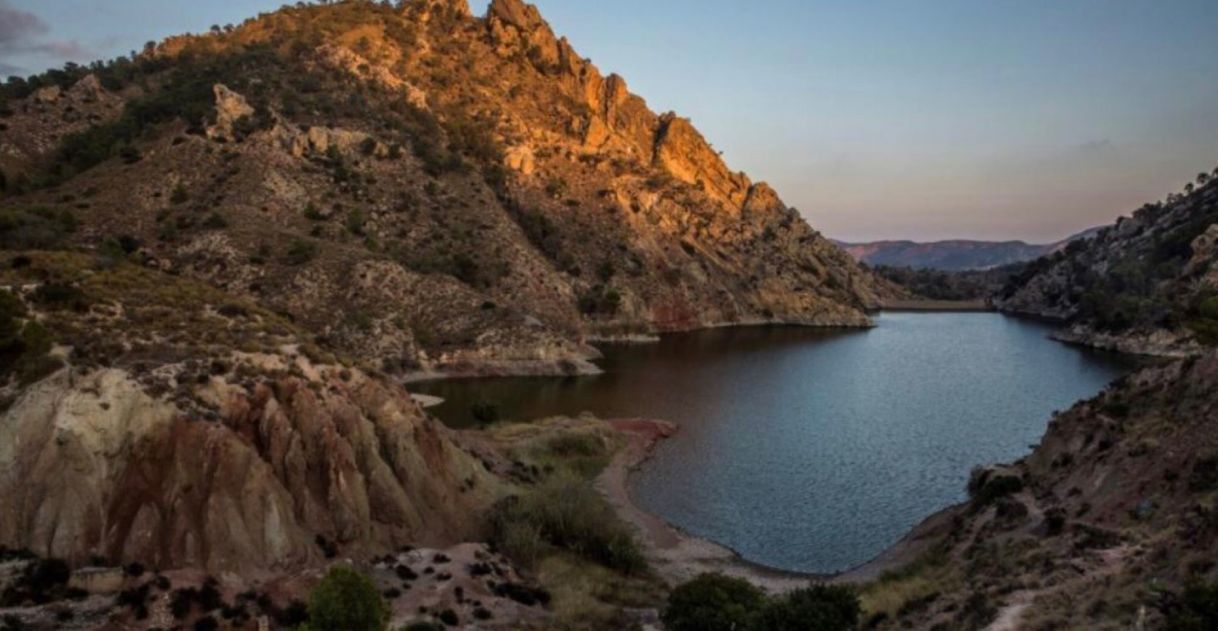 Place Embalse de Tibi