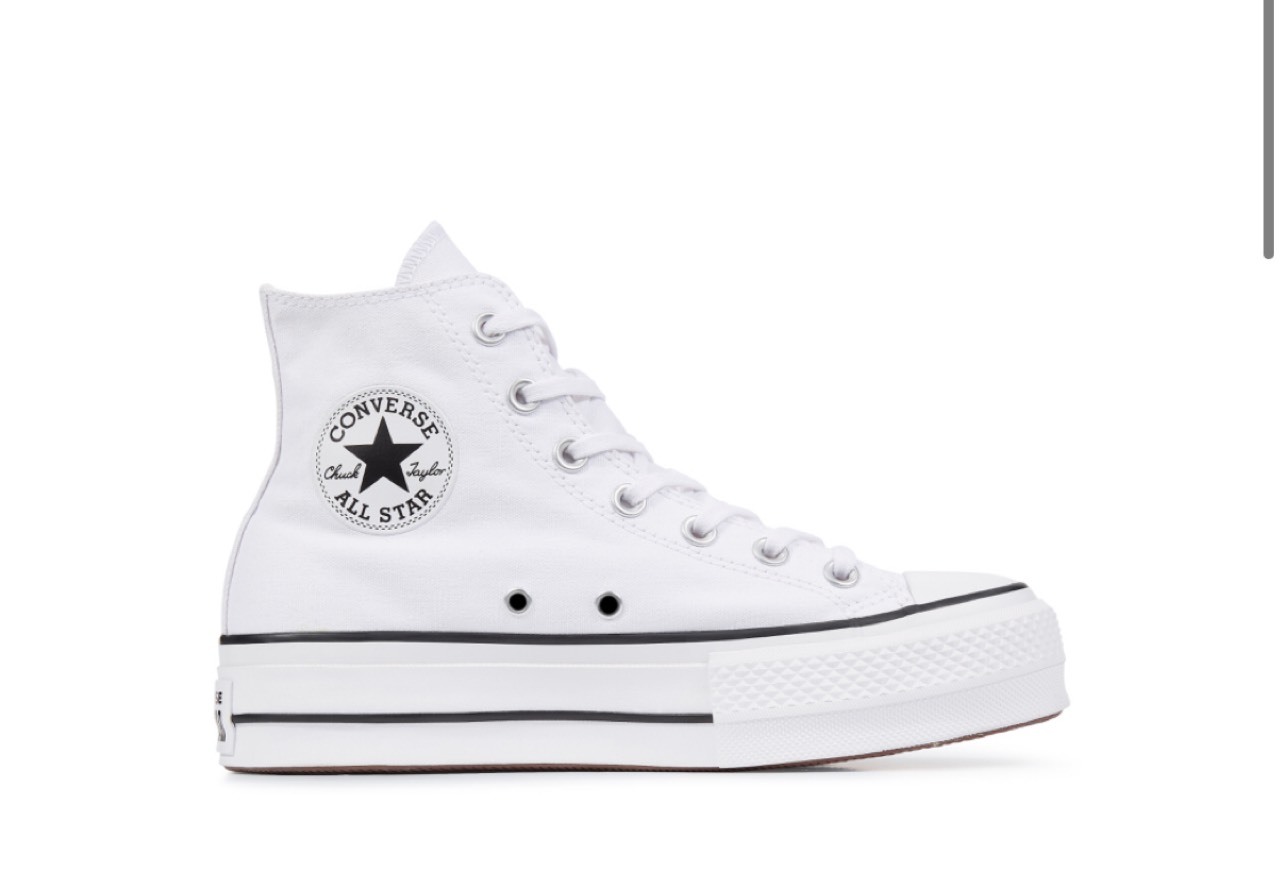 Moda Converse brancos com plataforma