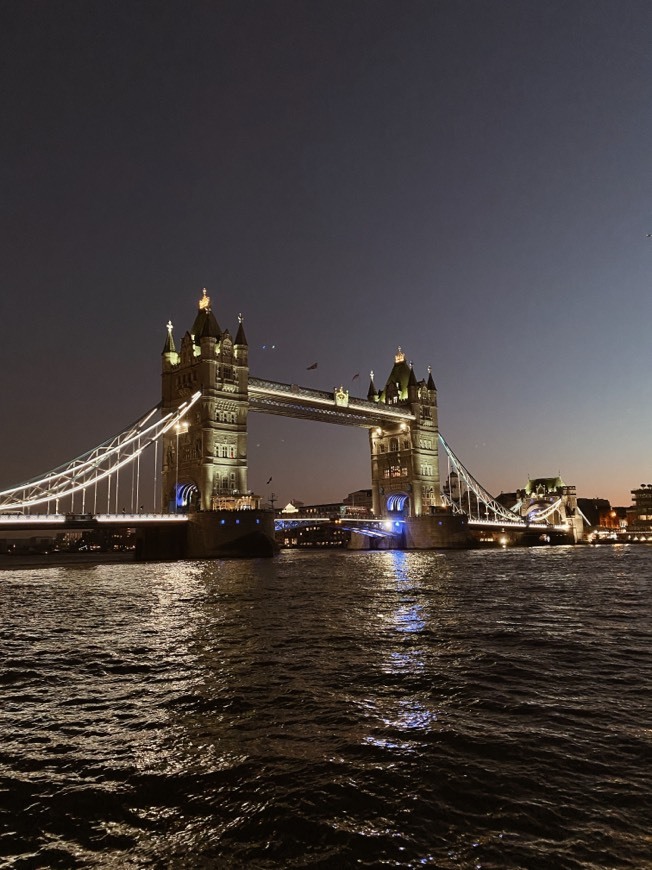 Lugar Tower Bridge