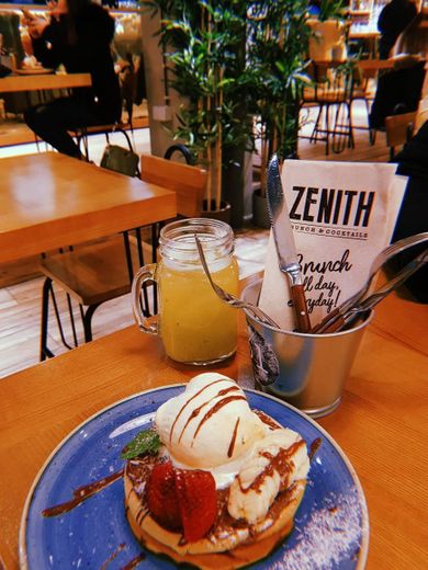 Zenith - Brunch & Cocktails Bar