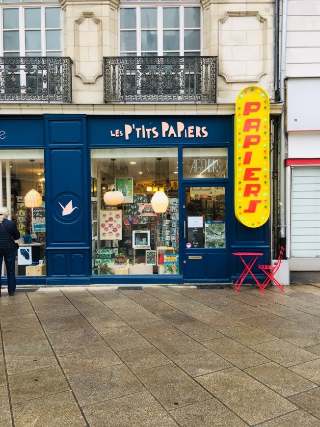 Lugar Les P' tits Papiers