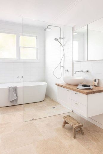 Banheiro clean minimalista ◽