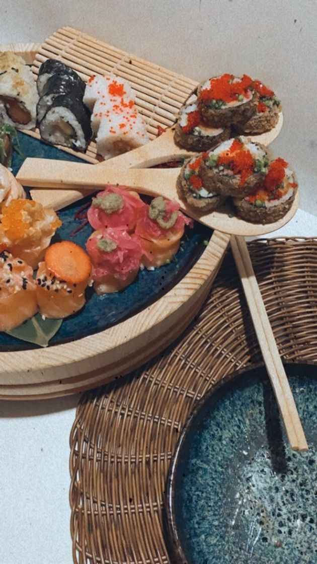 Restaurantes Kanpai Fusion Sushi Douro Marina