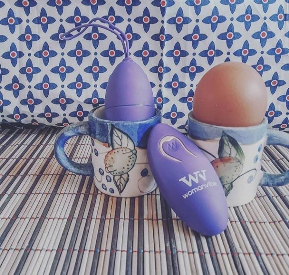 Social Huevo vibrador con control remoto