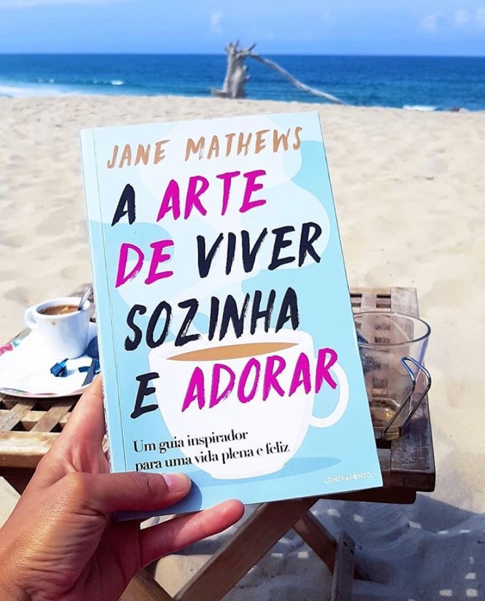 Books A Arte de Viver Sozinha e Adorar