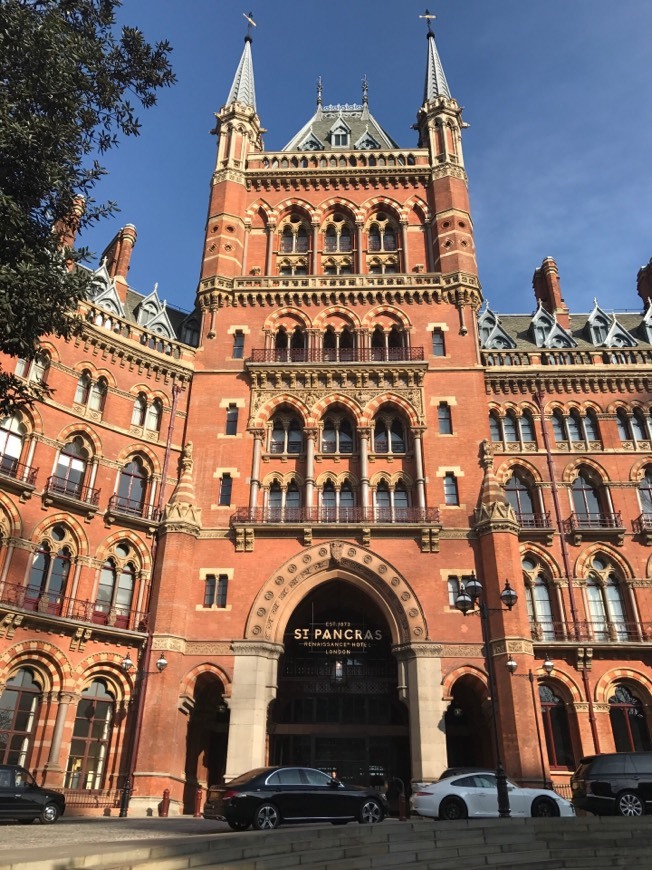 Lugar Estação de St. Pancras