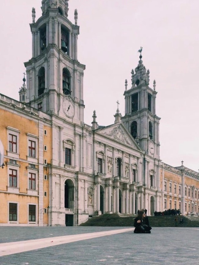 Lugar Mafra National Palace