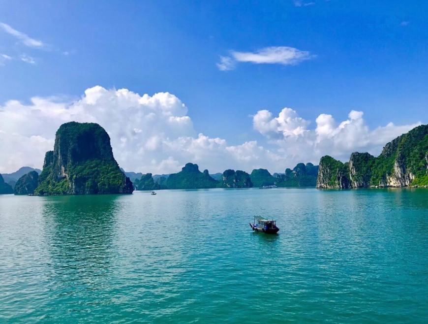 Place Hạ Long Bay