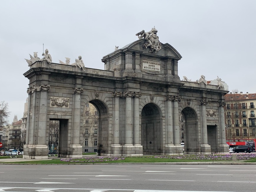 Lugar Puerta de Alcalá