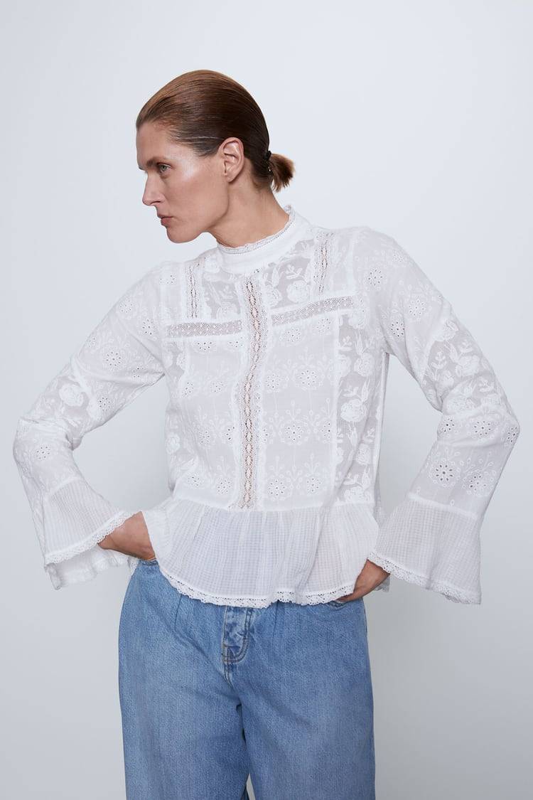 Producto Blusa com bordados 